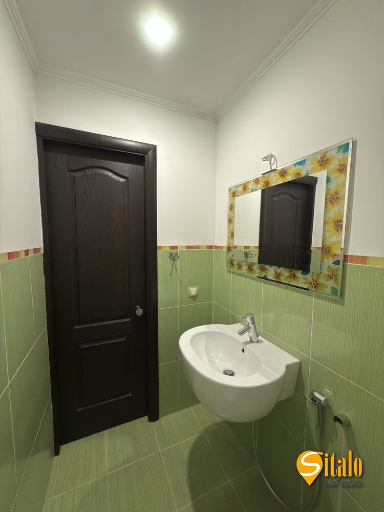 Продажа 2-комнатной квартиры 73 м², Дарницкий бул., 8