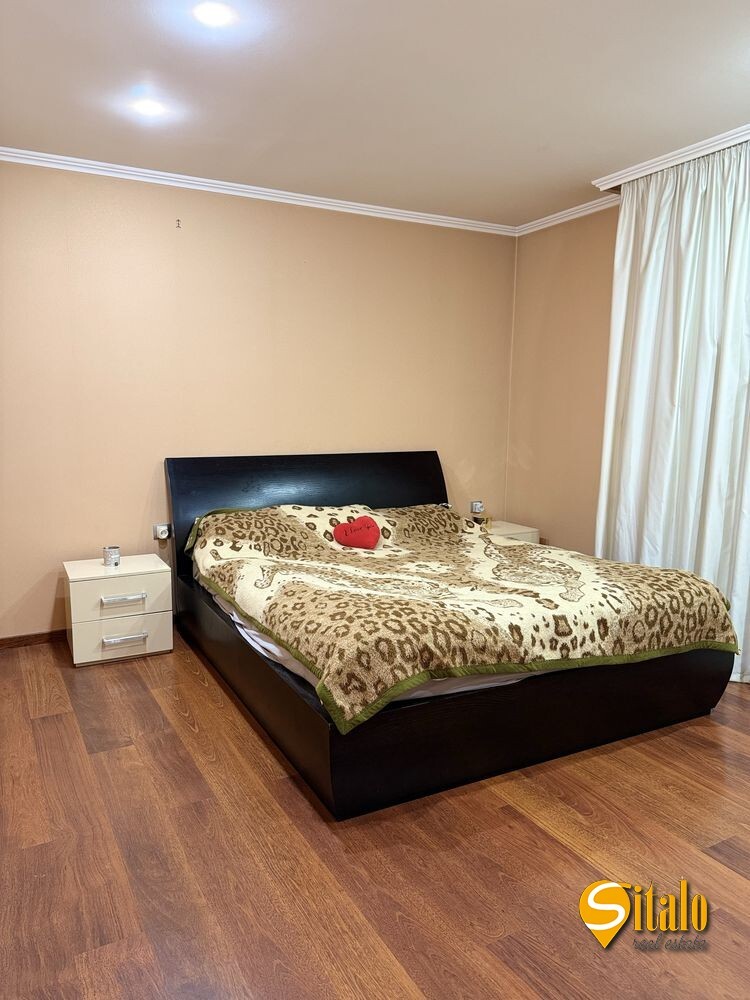 Продажа 2-комнатной квартиры 73 м², Дарницкий бул., 8