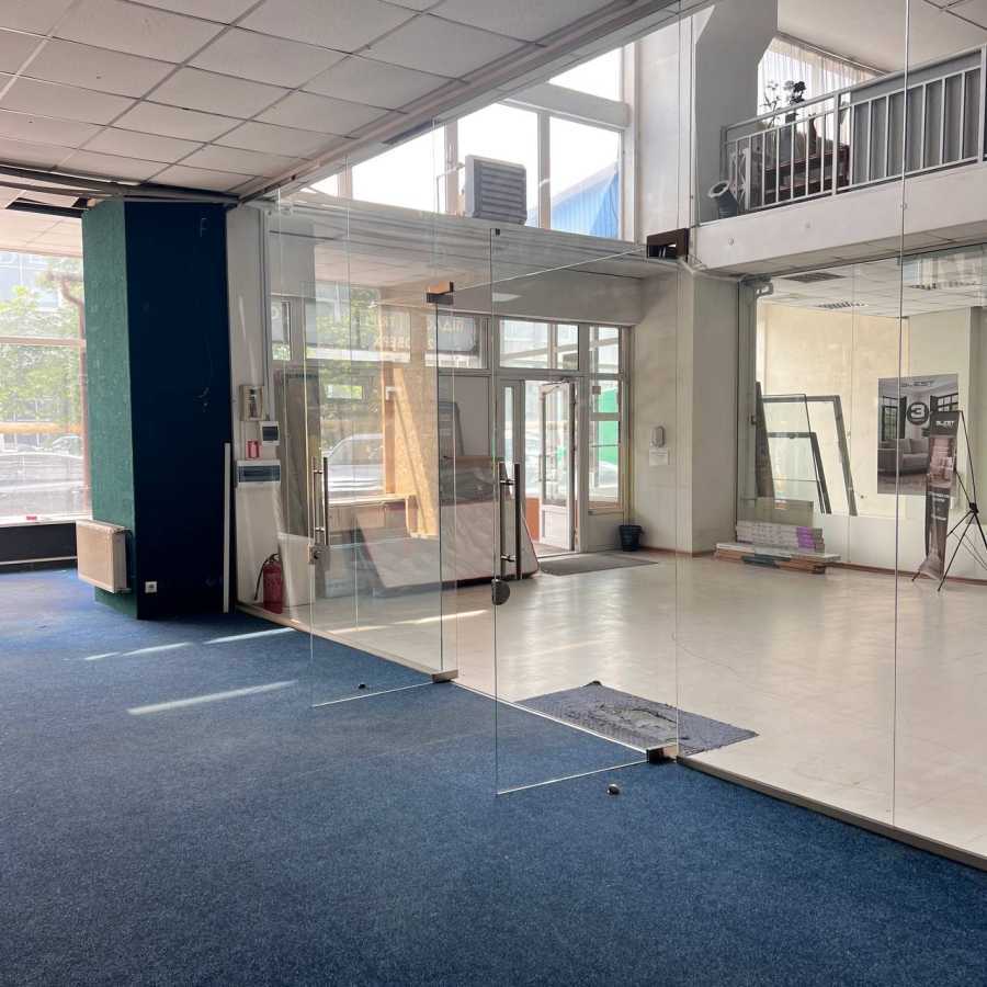 Аренда помещения свободного назначения 50 м², Московская ул., 8