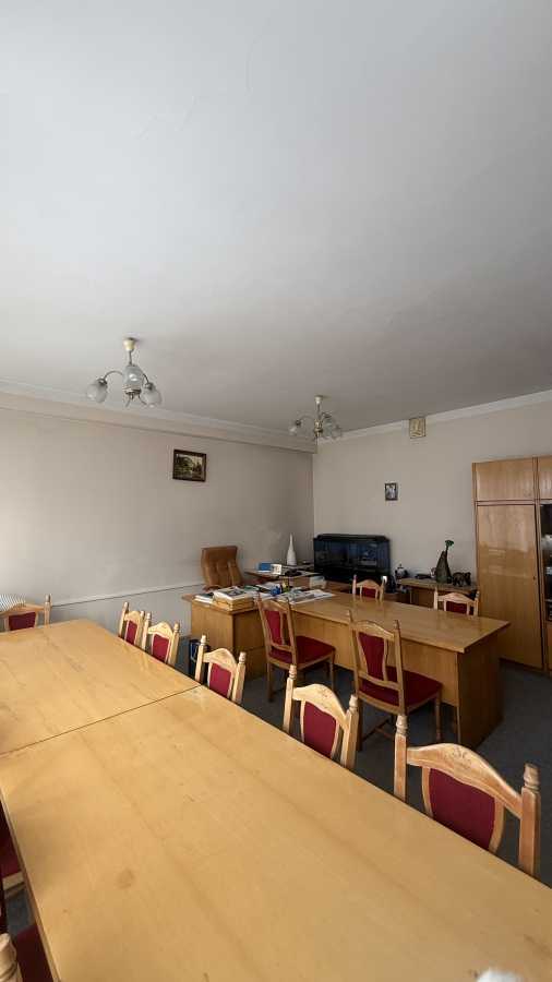 Продажа офиса 570 м², Вячеслава Черновола просп., 65