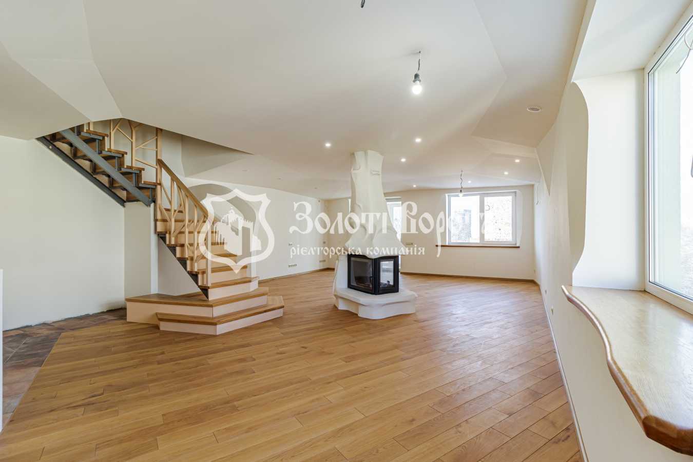 Продажа 3-комнатной квартиры 150.9 м², Академика Киприанова ул., Лебедєва, 1