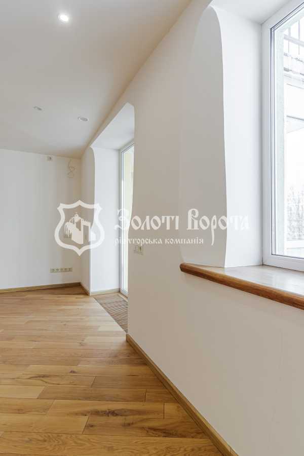 Продажа 3-комнатной квартиры 150.9 м², Академика Киприанова ул., Лебедєва, 1