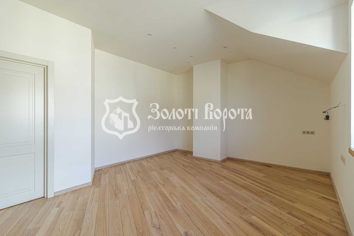 Продажа 3-комнатной квартиры 150.9 м², Академика Киприанова ул., Лебедєва, 1