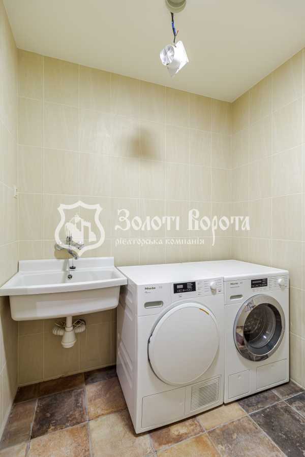 Продажа 3-комнатной квартиры 150.9 м², Академика Киприанова ул., Лебедєва, 1