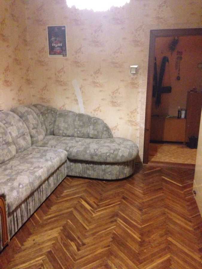 Продажа 3-комнатной квартиры 70.1 м², Питерская ул., 6