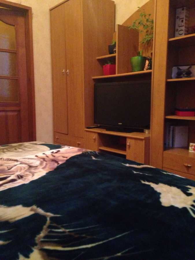 Продажа 3-комнатной квартиры 70.1 м², Питерская ул., 6