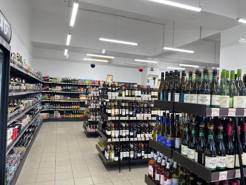 Продажа магазина 154 м², Сичеславская Набережная ул.