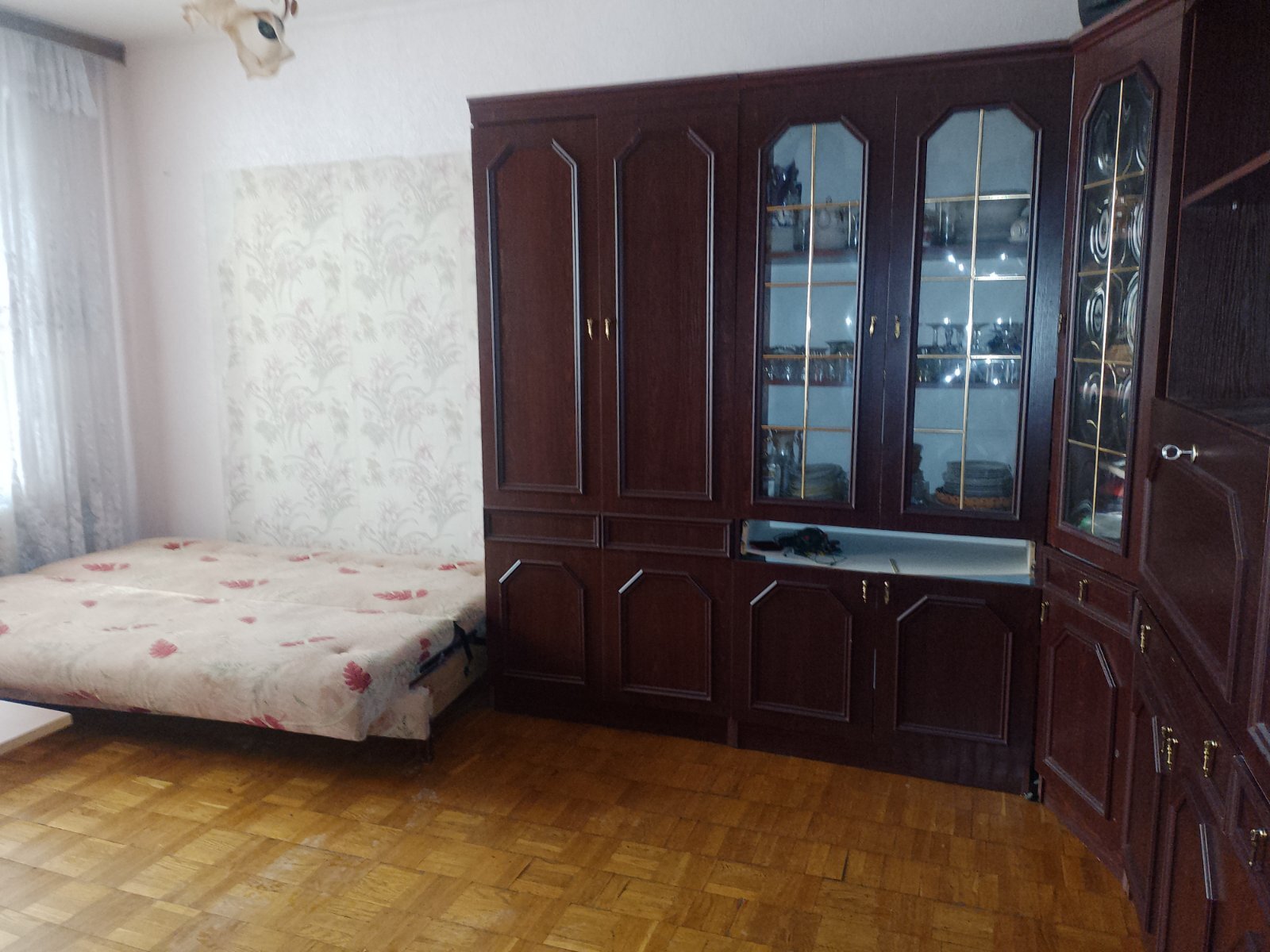Оренда 1-кімнатної квартири 30 м², Валківська вул., 5
