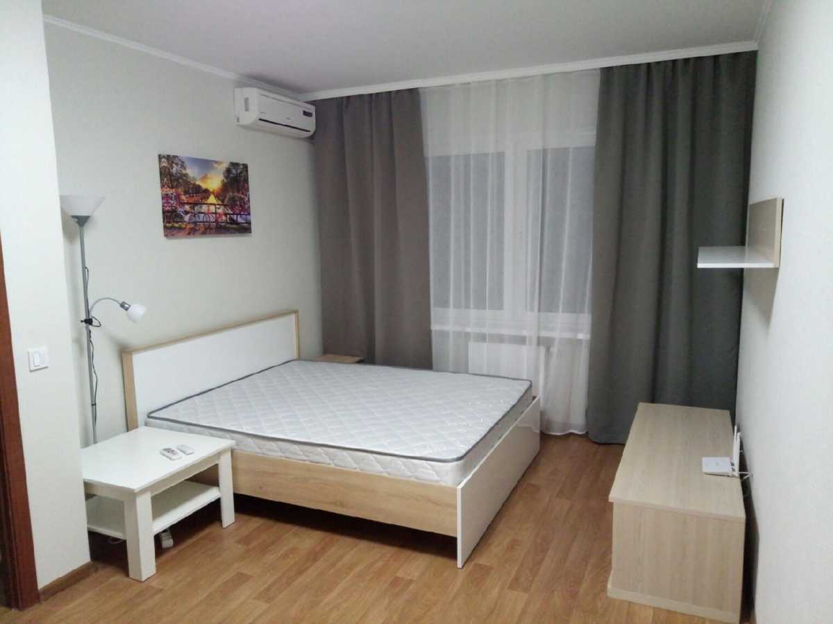 Оренда 1-кімнатної квартири 38 м², Бориса Гмирі вул., 16 (ЖБ Черемош)