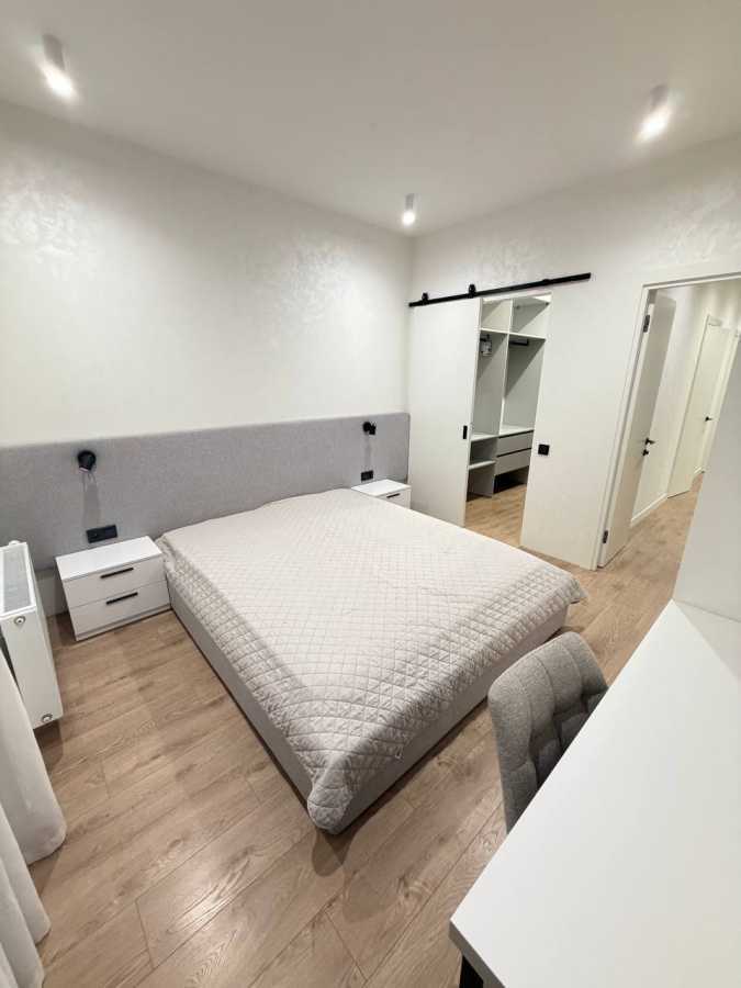 Аренда 3-комнатной квартиры 80 м², Предславинская ул., 44