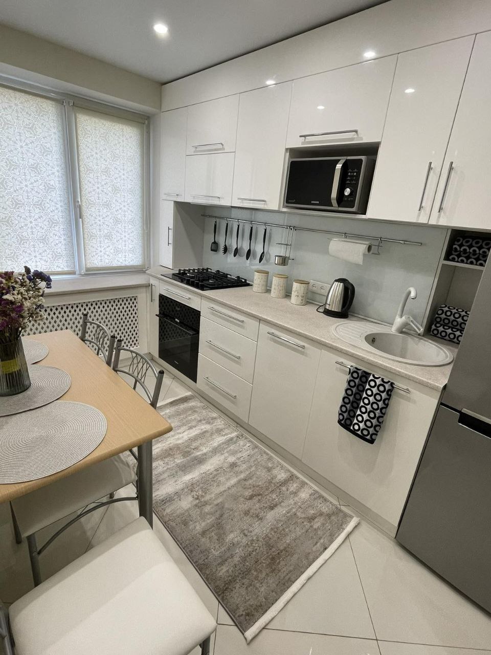 Оренда 3-кімнатної квартири 72 м², Маршала Малиновського вул.