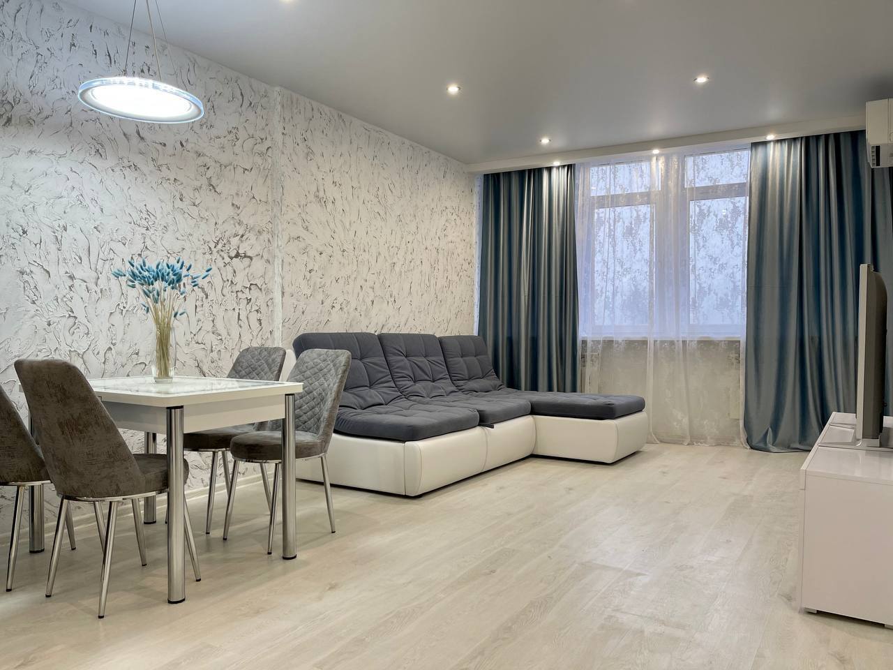 Аренда 2-комнатной квартиры 50 м², Пихтовый пер.