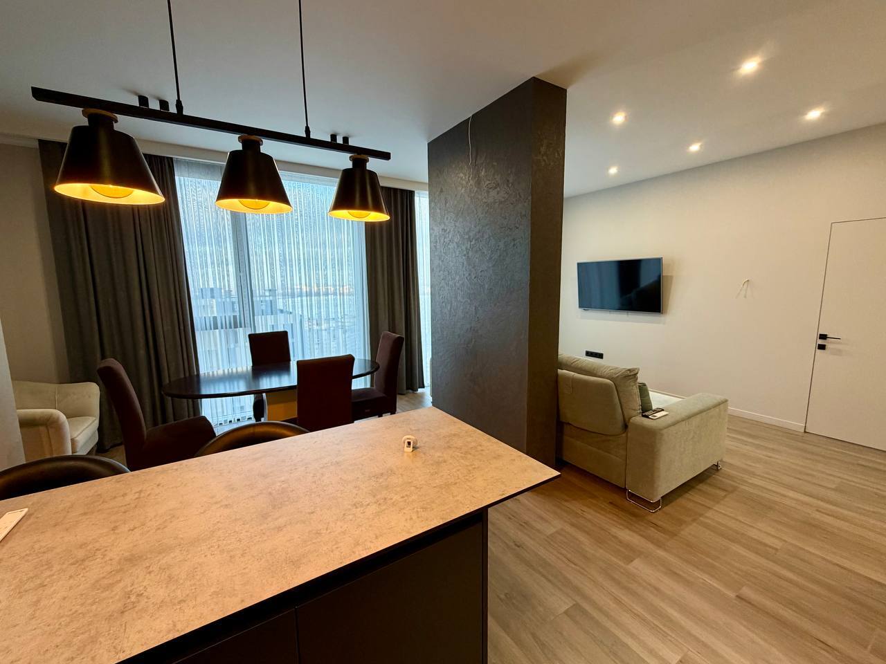 Аренда 3-комнатной квартиры 95 м², Владимира Вернадского ул.