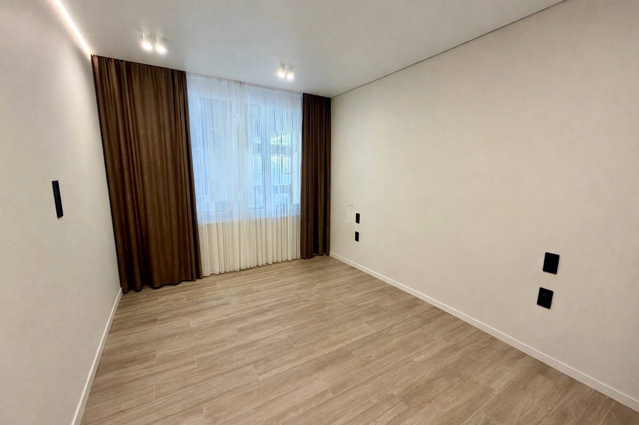 Аренда 3-комнатной квартиры 95 м², Владимира Вернадского ул.