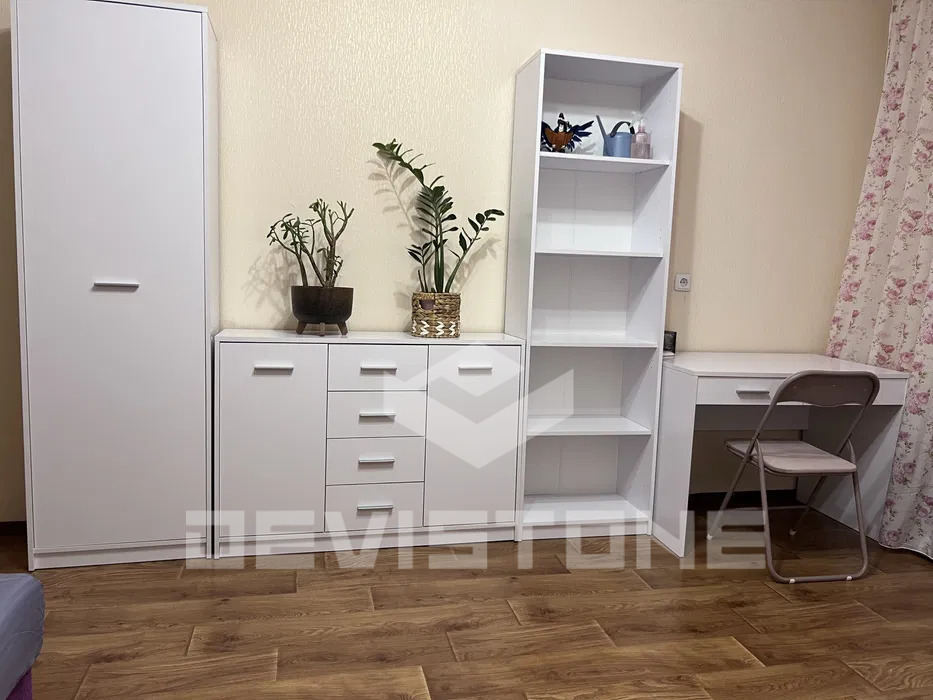 Оренда 2-кімнатної квартири 74 м², Сергія Данченка вул., 1