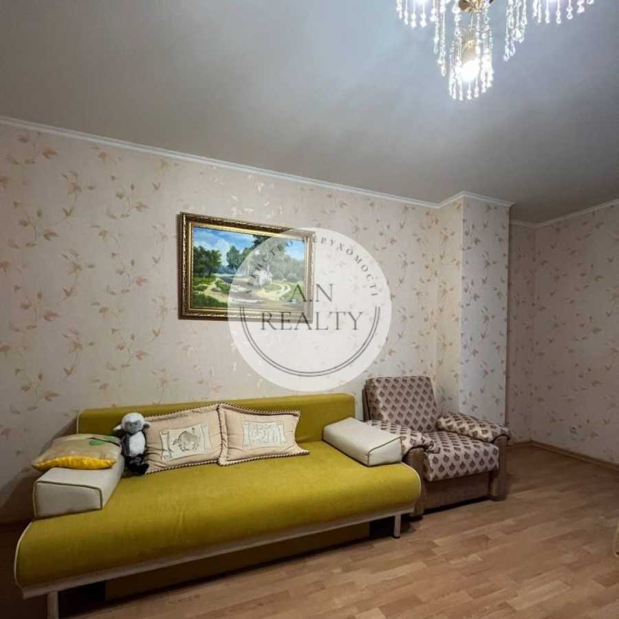 Продажа 2-комнатной квартиры 70 м², Юрия Шумского ул., 1Б