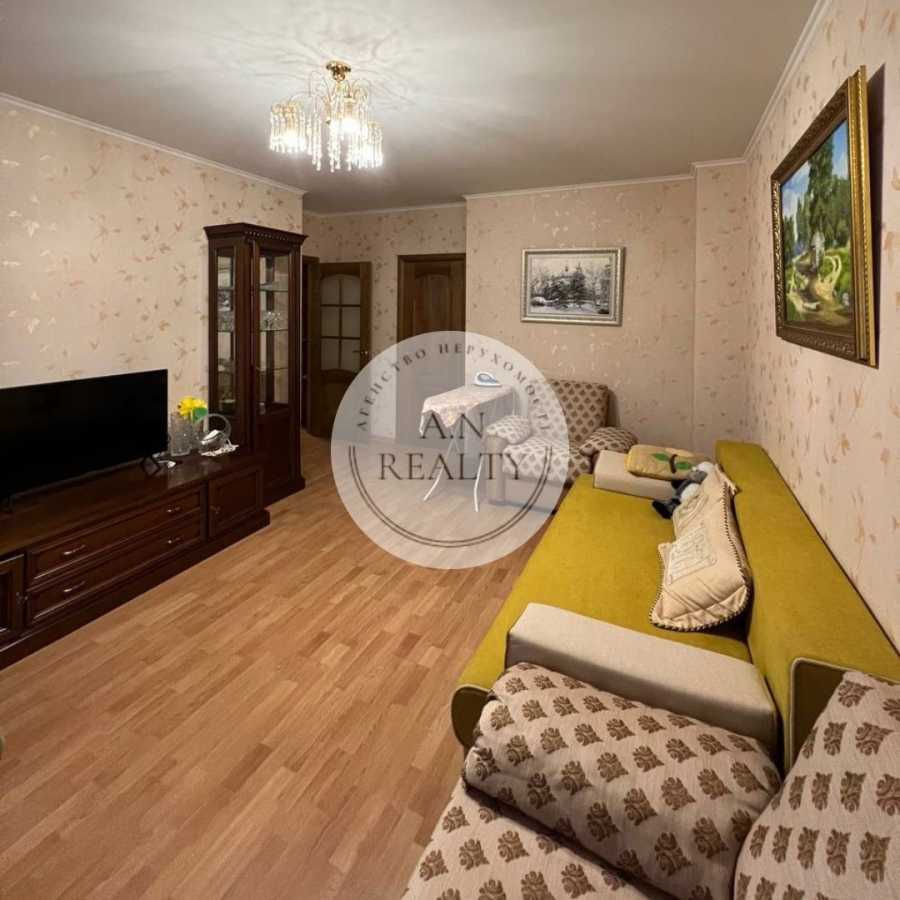 Продажа 2-комнатной квартиры 70 м², Юрия Шумского ул., 1Б