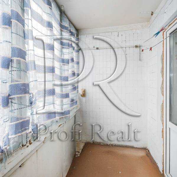 Продаж 2-кімнатної квартири 45 м², Озерна вул., 12