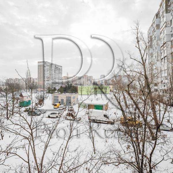 Продаж 2-кімнатної квартири 45 м², Озерна вул., 12
