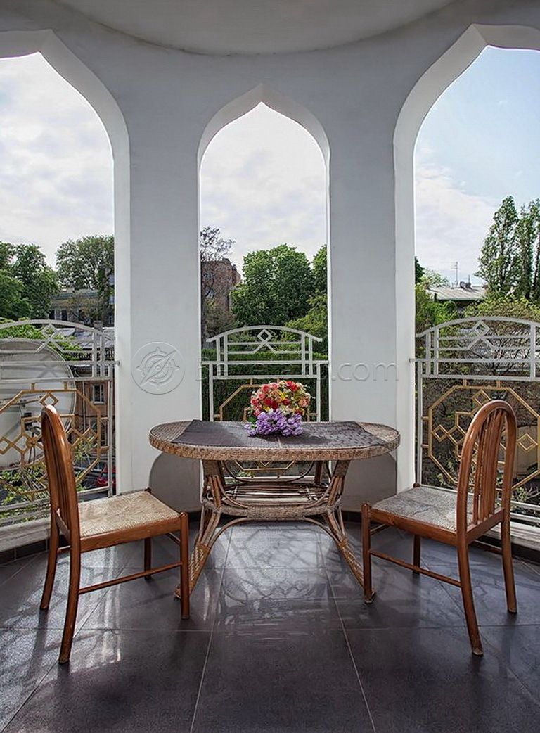 Аренда 2-комнатной квартиры 65 м², Военный спуск, 5/1