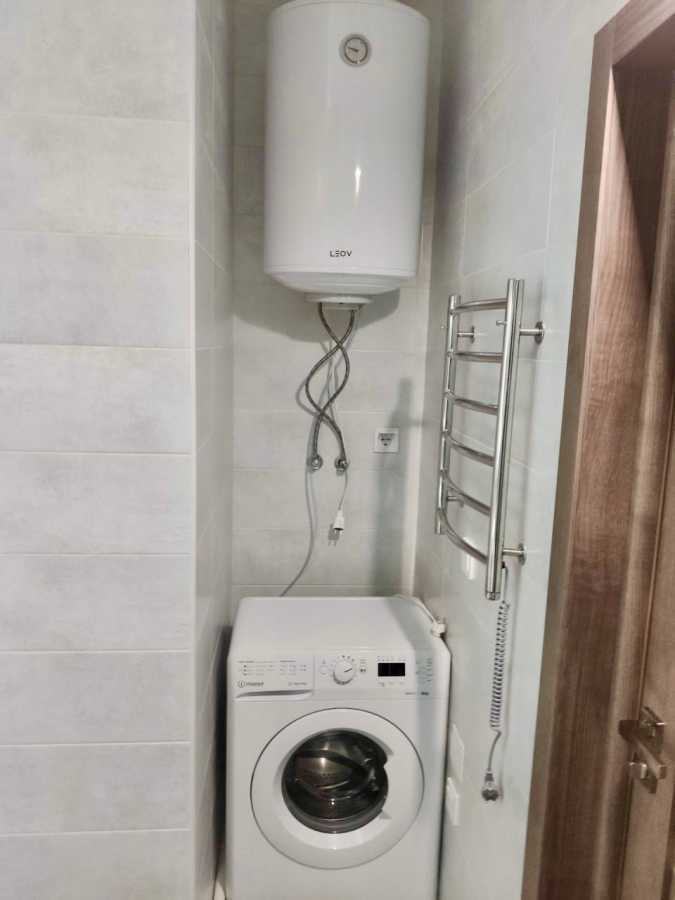 Аренда 1-комнатной квартиры 35 м², Олеся Бабия ул., Бердника, 1д