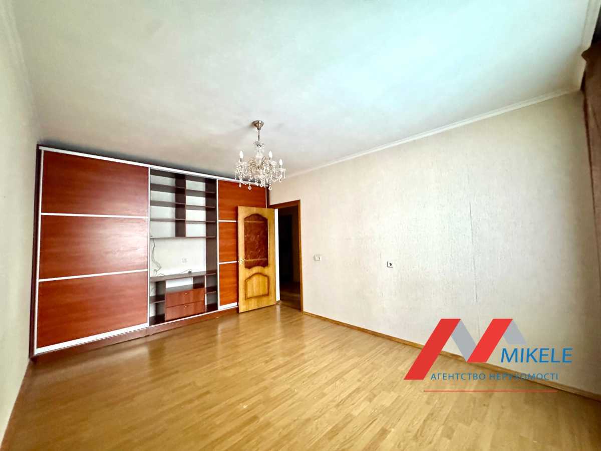 Продажа 1-комнатной квартиры 45 м², Вишняковская ул., 1