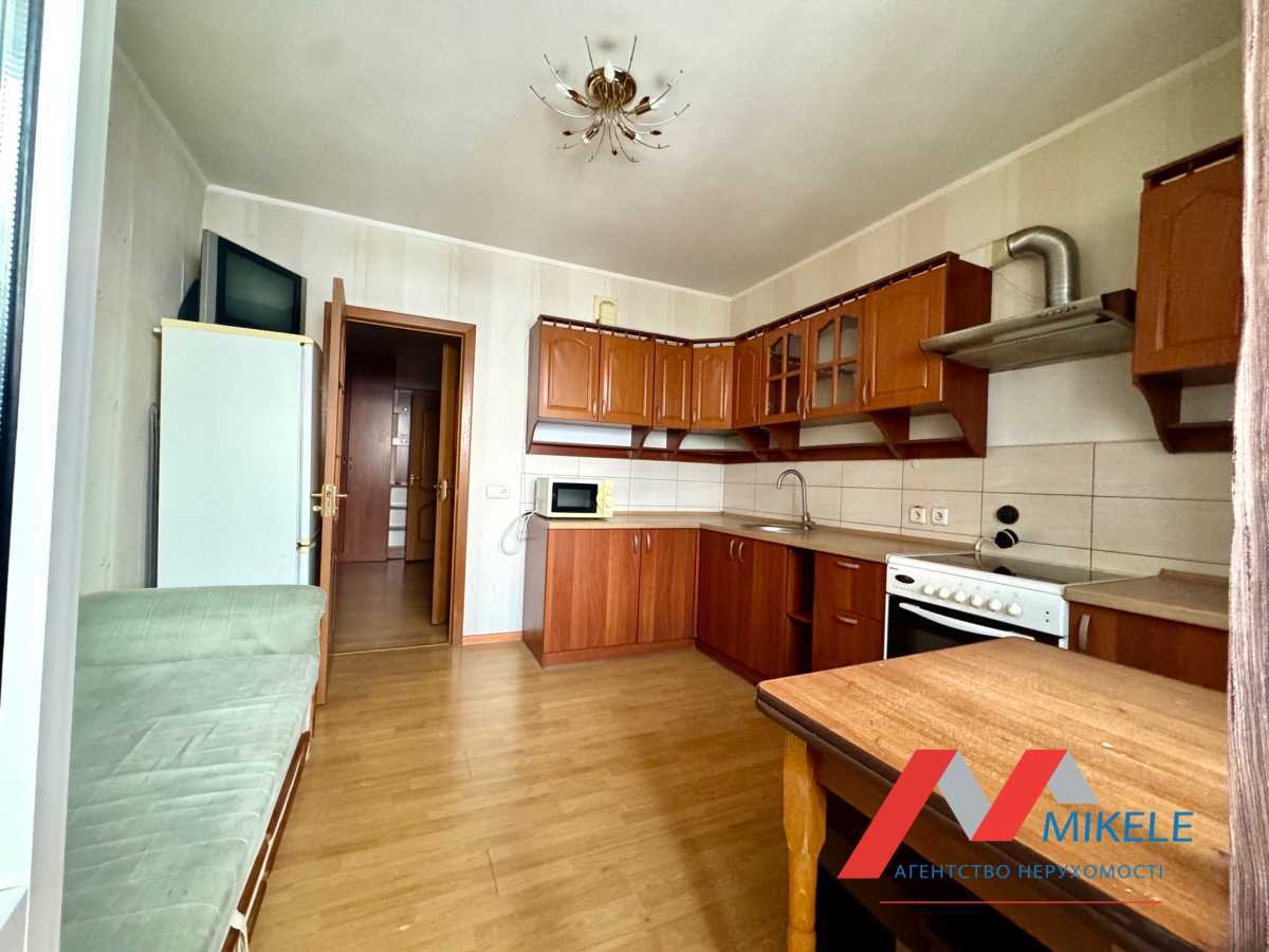 Продажа 1-комнатной квартиры 45 м², Вишняковская ул., 1
