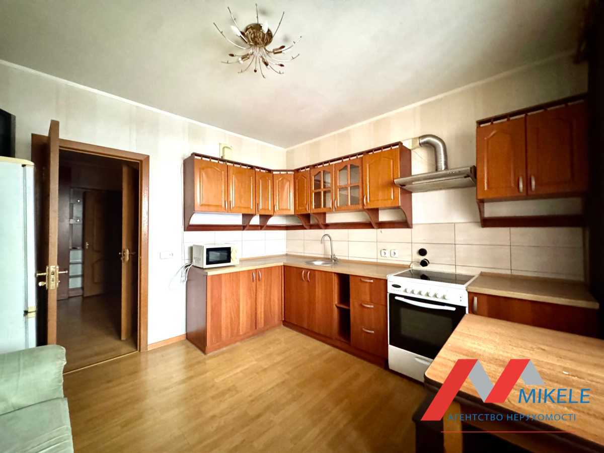 Продажа 1-комнатной квартиры 45 м², Вишняковская ул., 1