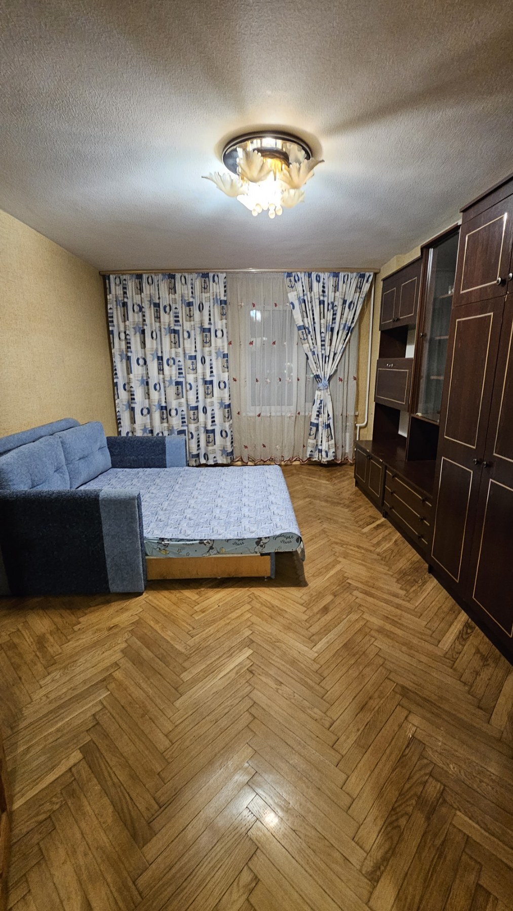 Аренда 1-комнатной квартиры 42 м², Оболонская пл., 2А