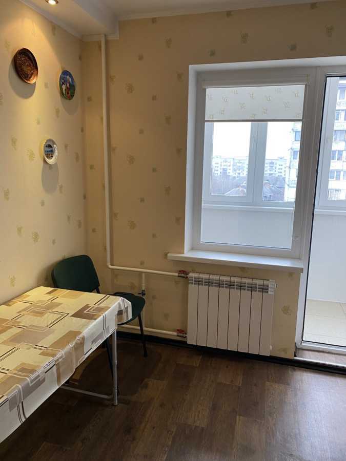 Оренда 1-кімнатної квартири 40 м², Феодосійська вул., 48/52