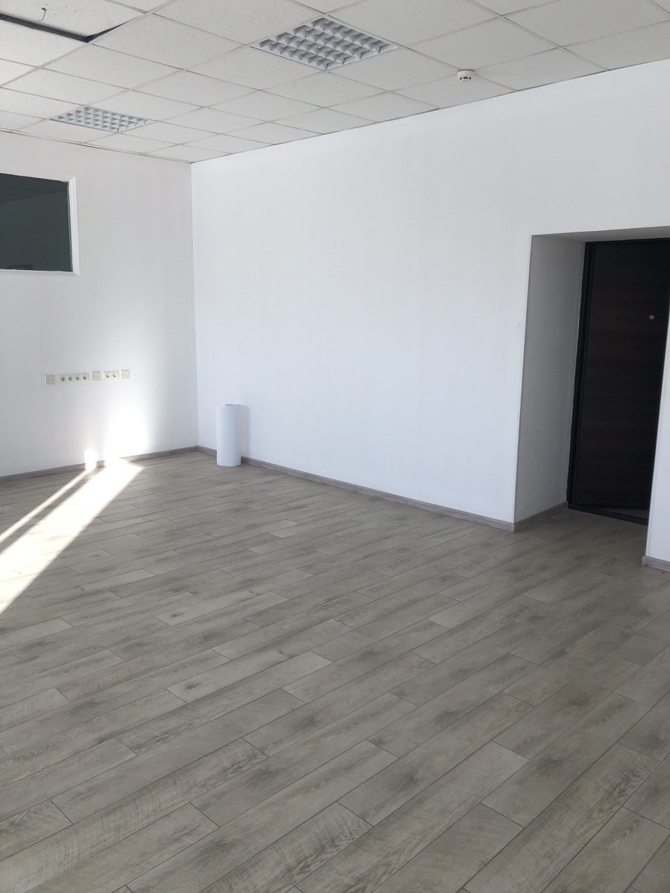 Оренда офісу 400 м², Пирогівський шлях вул., 34