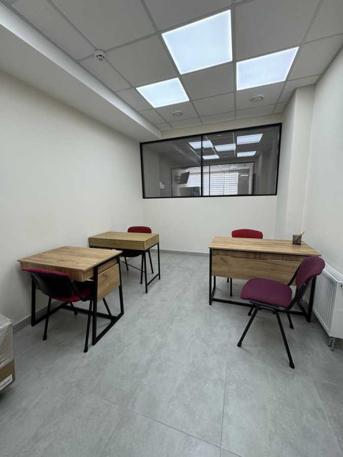 Аренда помещения свободного назначения 203 м², Университетская ул., 3/1