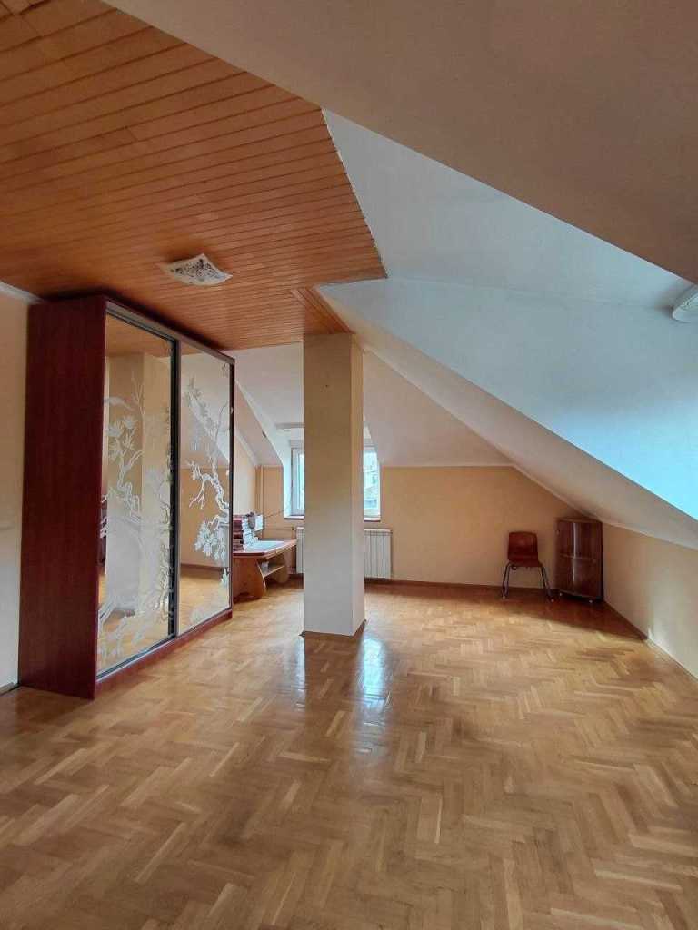 Продажа дома 467 м², Офицерская ул., 23а