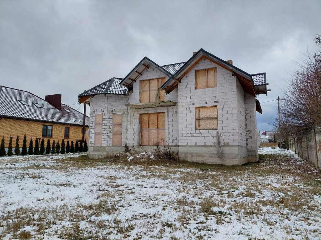 Продажа дома 198 м², Квітнева