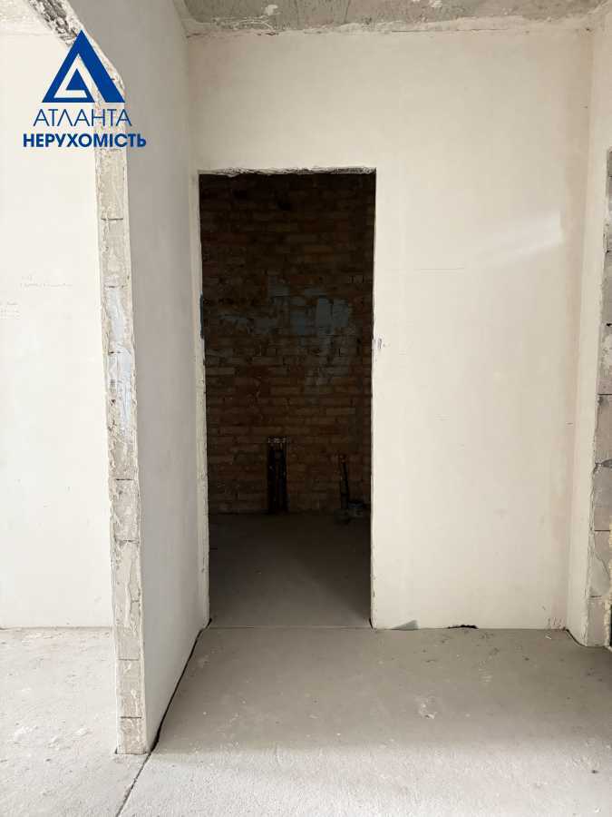 Продажа 1-комнатной квартиры 35 м², Ровенская ул., 4