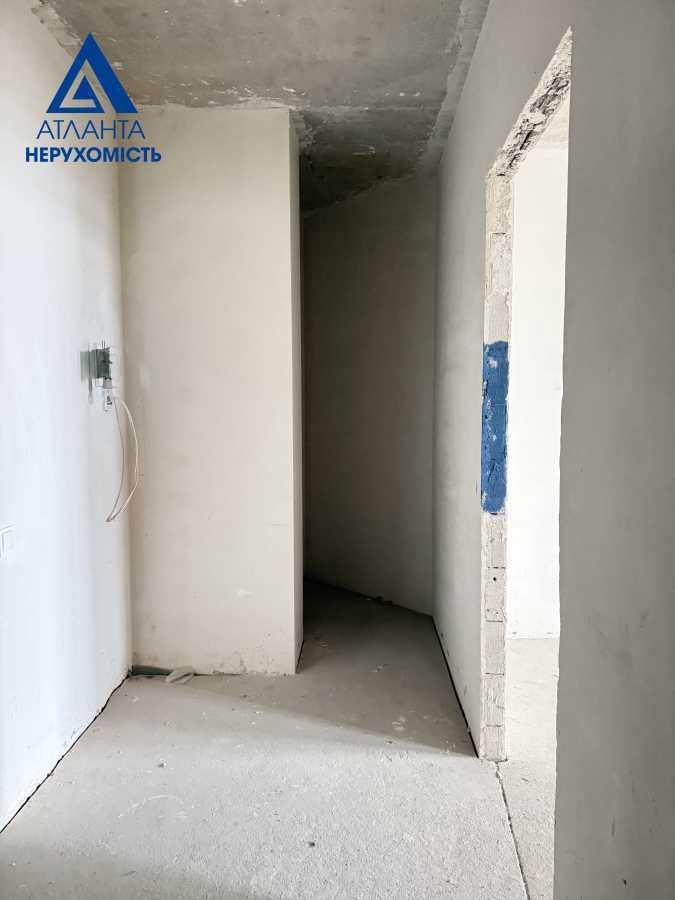 Продажа 1-комнатной квартиры 35 м², Ровенская ул., 4