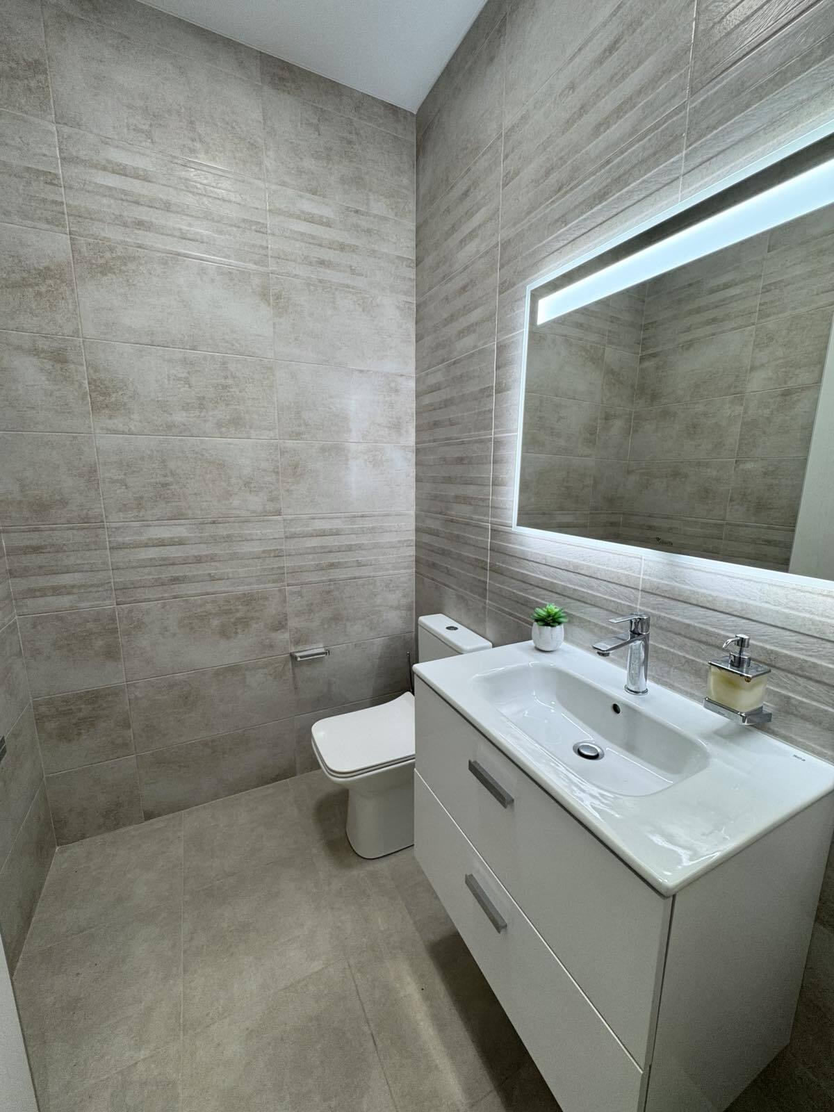 Продажа дома 200 м², Строителей пер.