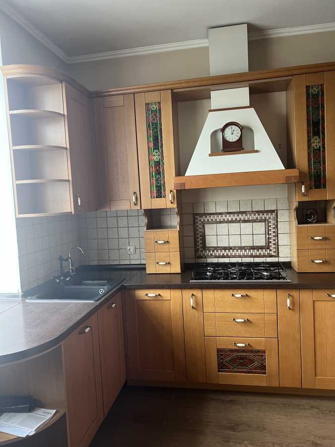 Продаж 3-кімнатної квартири 73 м², Валерія Лобановського просп., 5