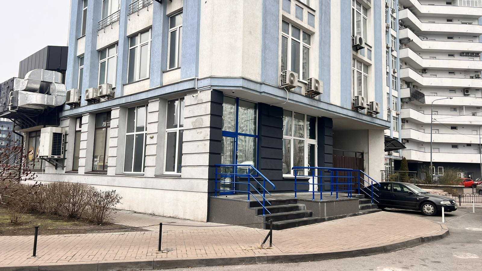 Аренда офиса 240 м², Днепровская наб., 26Ж