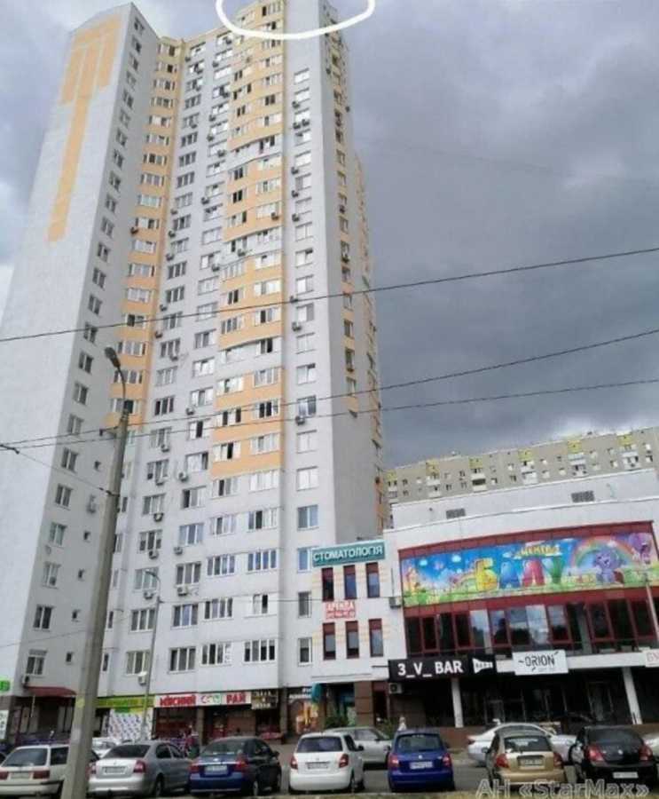 Продаж 2-кімнатної квартири 55 м², Миколи Закревського вул., 95В