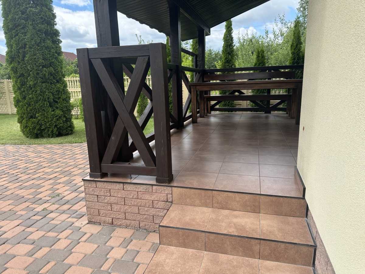 Аренда дома 200 м², Лобановского ул.