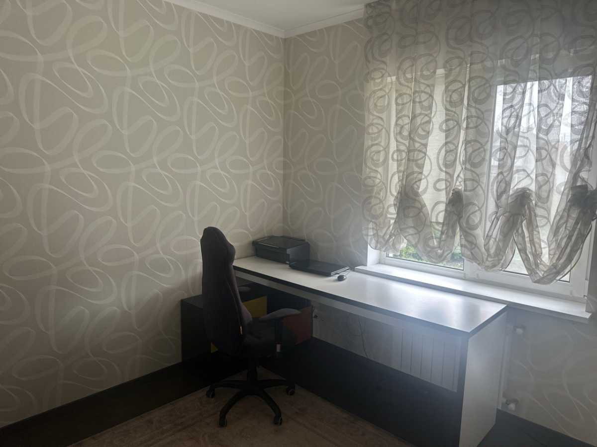 Аренда дома 200 м², Лобановского ул.