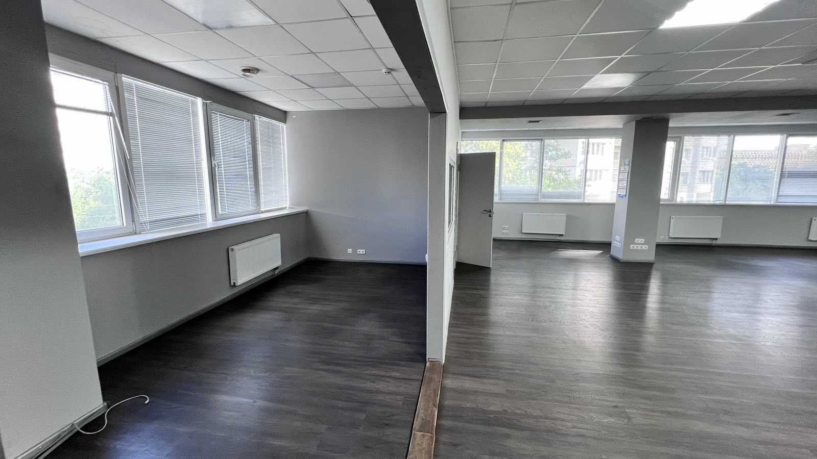 Оренда офісу 228 м², Дарницький бул.