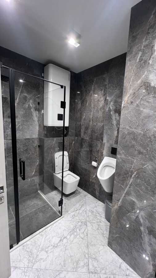 Оренда 2-кімнатної квартири 83 м², Микільсько-Слобідська вул., 8