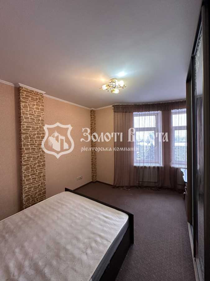 Продажа 4-комнатной квартиры 123.8 м², Герцена ул., 17-25