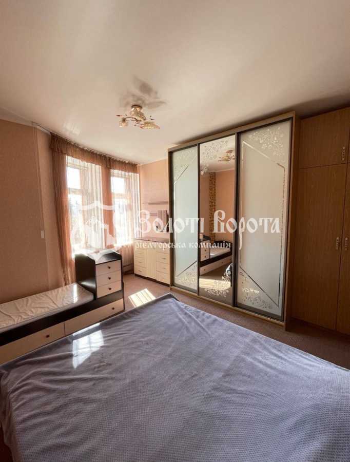 Продажа 4-комнатной квартиры 123.8 м², Герцена ул., 17-25