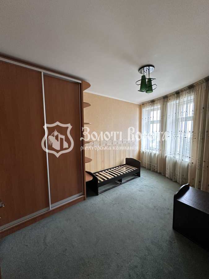 Продажа 4-комнатной квартиры 123.8 м², Герцена ул., 17-25