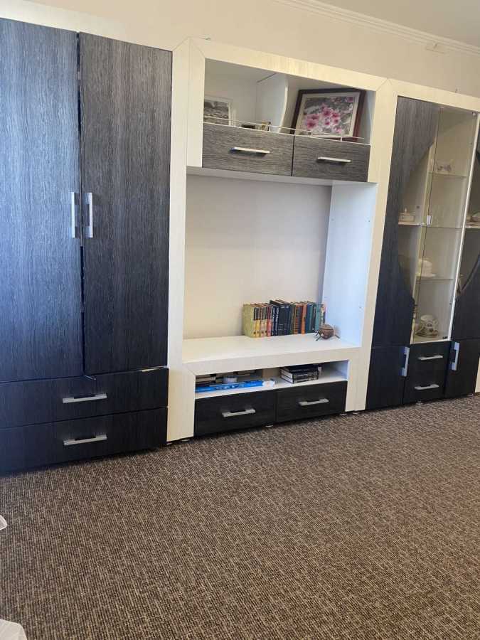 Продажа 3-комнатной квартиры 72.4 м², Ревуцкого ул., 13