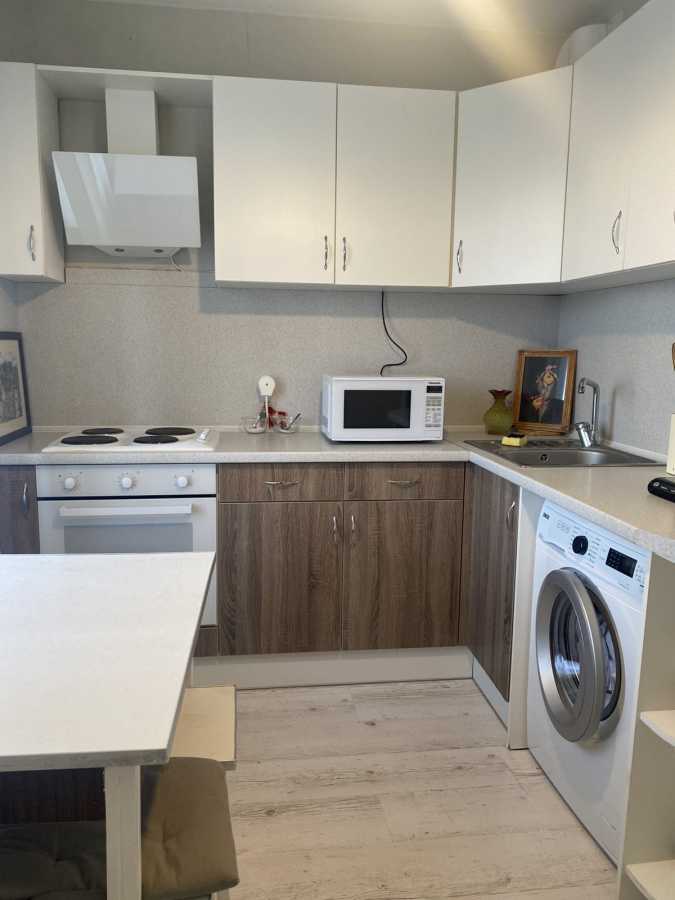 Продажа 3-комнатной квартиры 72.4 м², Ревуцкого ул., 13