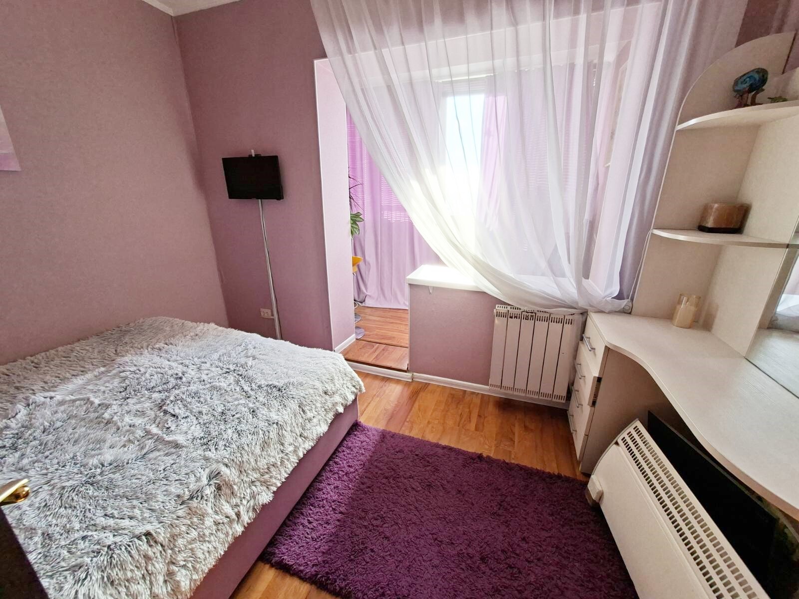 Продажа 1-комнатной квартиры 43 м², Эрнста ул., 12